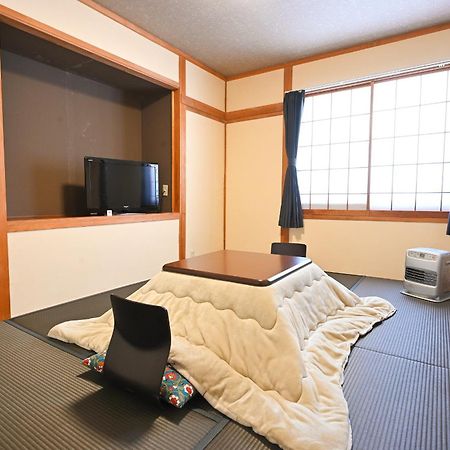 Huette Jil Shirakabako Hostel Chino Bagian luar foto