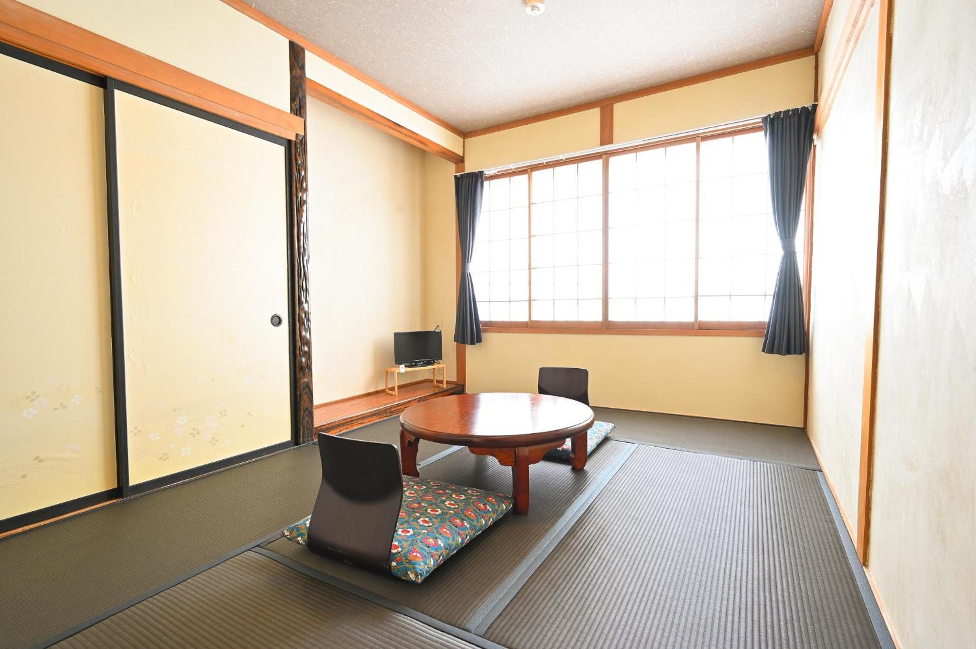 Huette Jil Shirakabako Hostel Chino Bagian luar foto