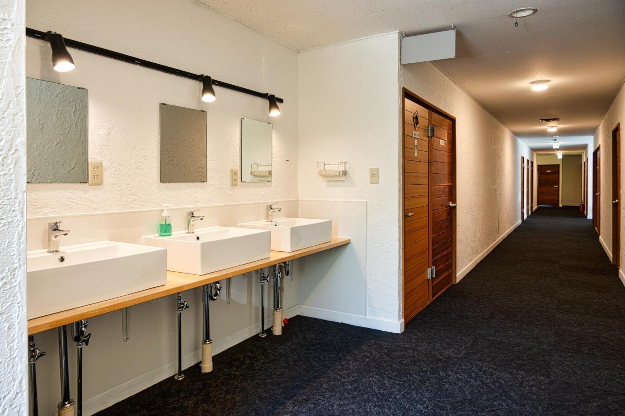 Huette Jil Shirakabako Hostel Chino Bagian luar foto